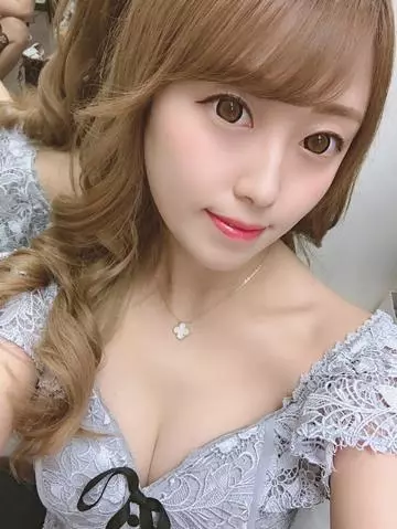 紫月 あやか