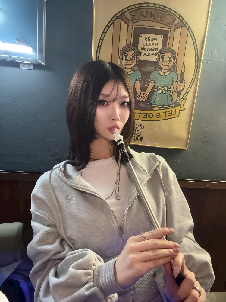三鷹 真綺