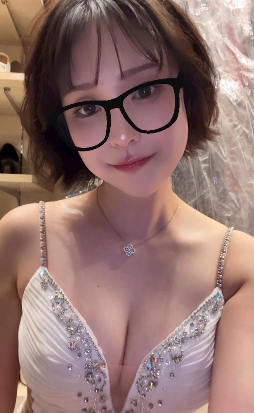 黒川 すみれ