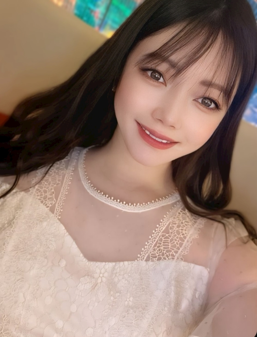 妃 えりな