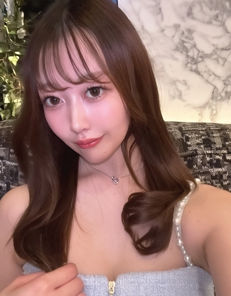 乙川 ゆあ