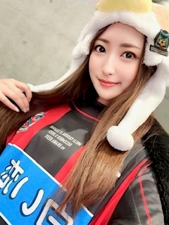 朔間 まりな