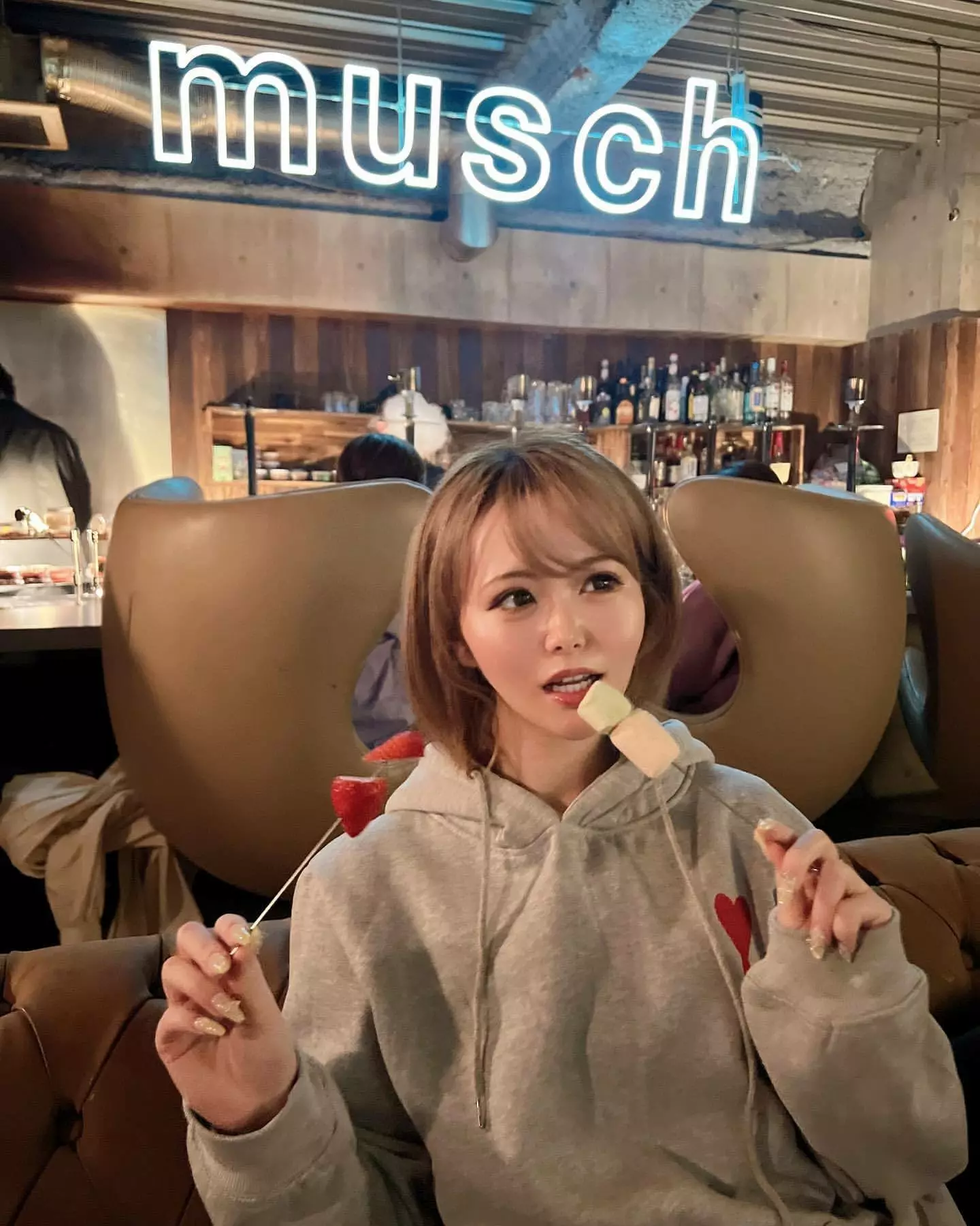 春川 みみ