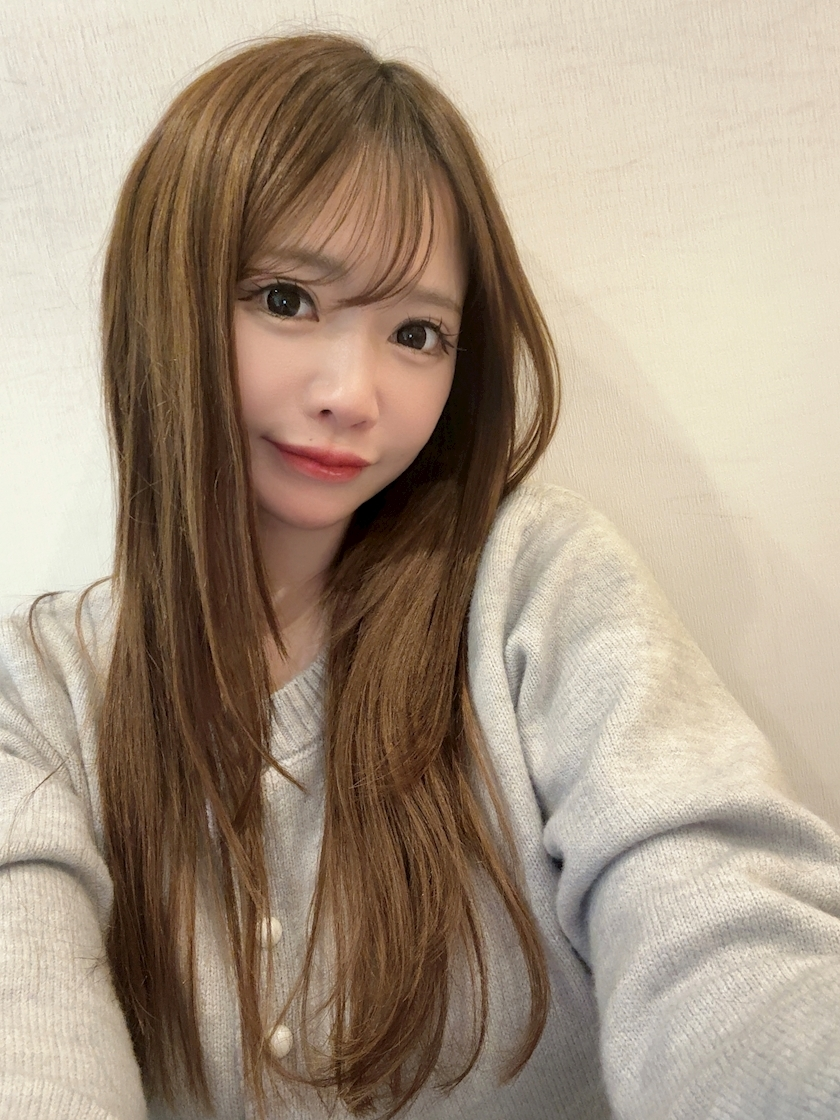 葉月 りほ