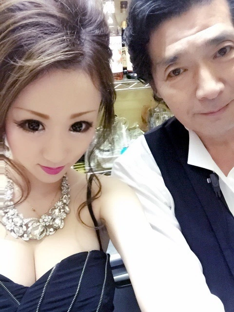 妃 えりか