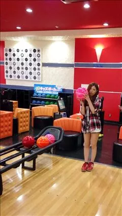 愛羽 仁美