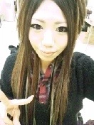 美月 愛依