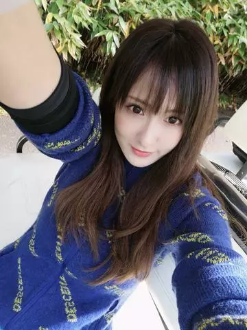 あや