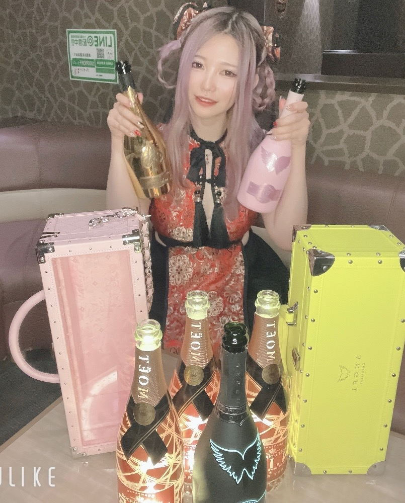 ななみ
