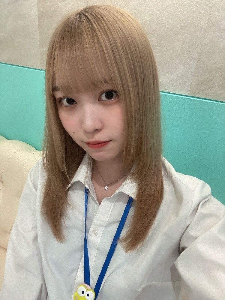 にこ