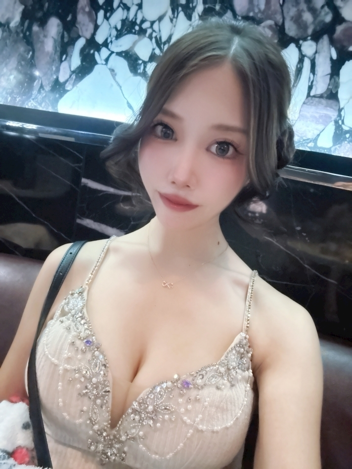 にいな