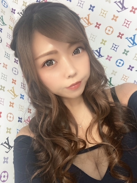 夏樹 あや