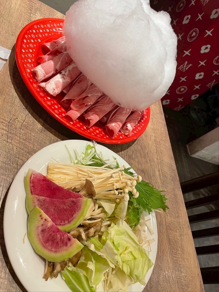 めい