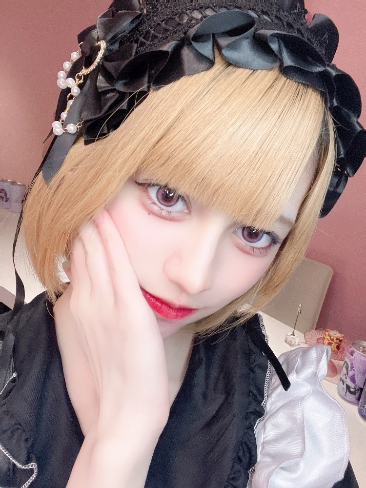 てぃな