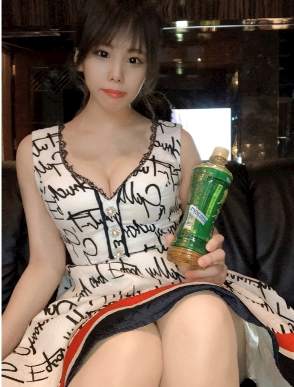 亜紗倉 しづか