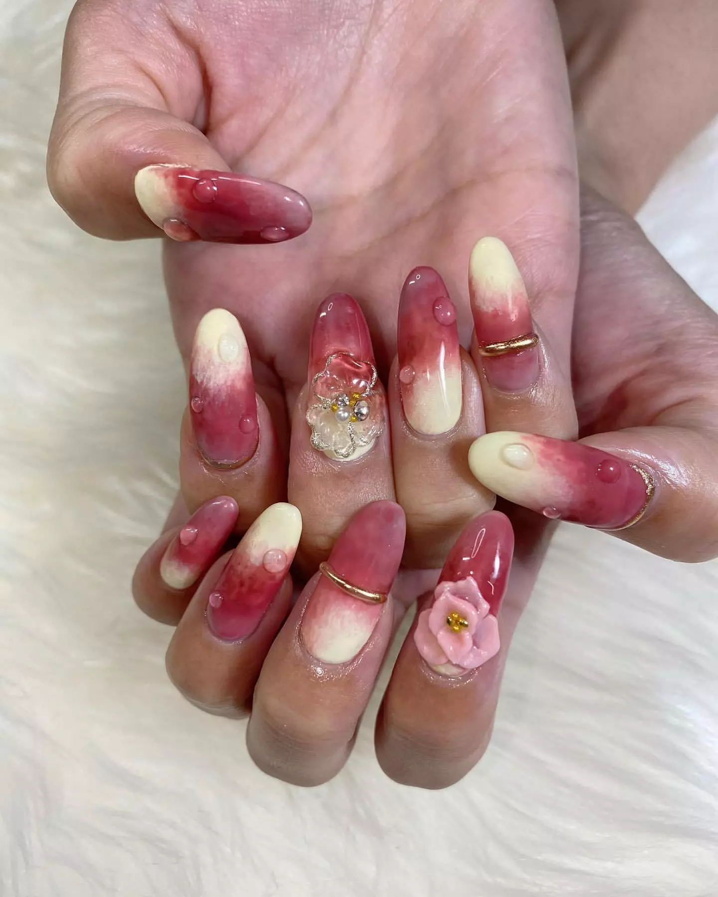 桜 ゆみ