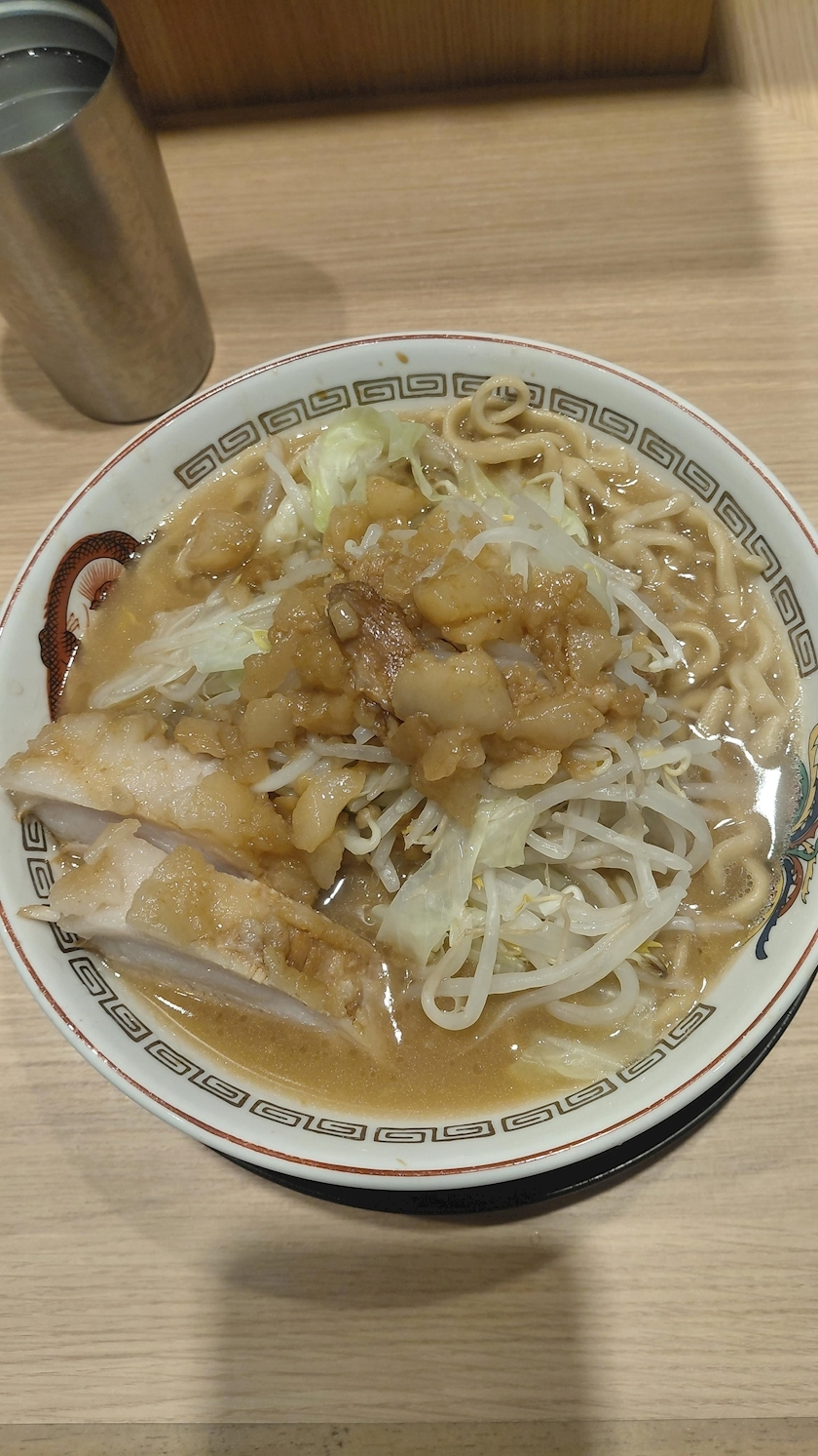 サラ