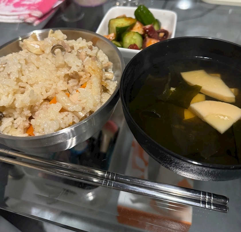 佐野 あみ