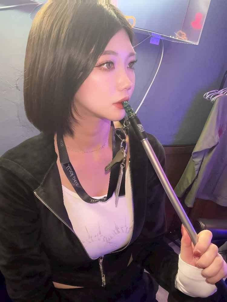 三鷹 真綺