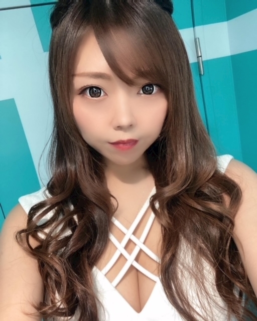 夏樹 あや