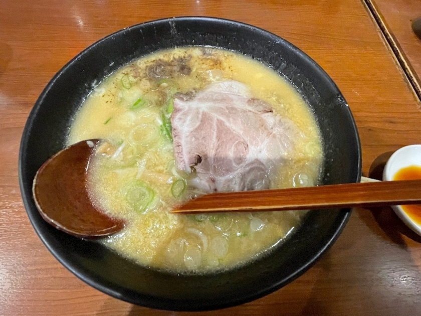 朝倉 しおり