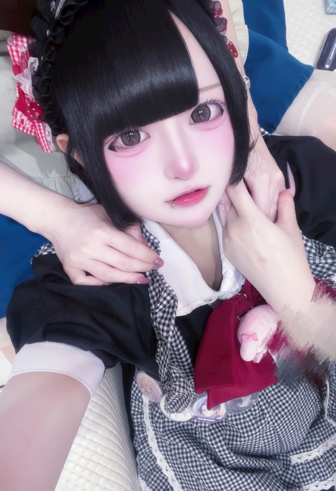なな