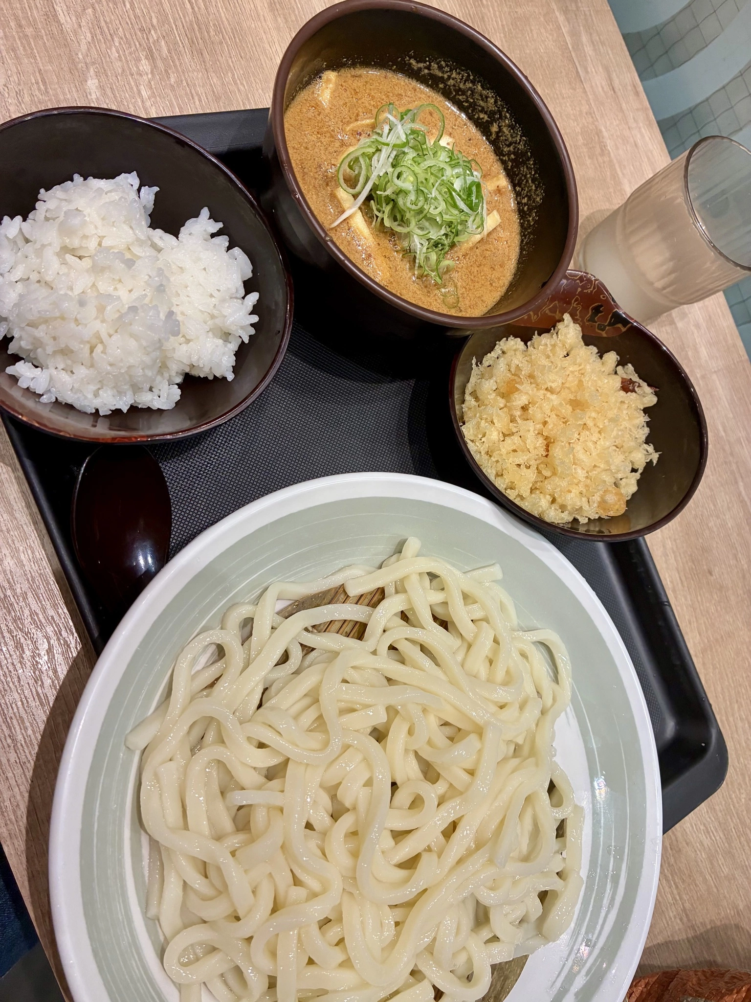 りな