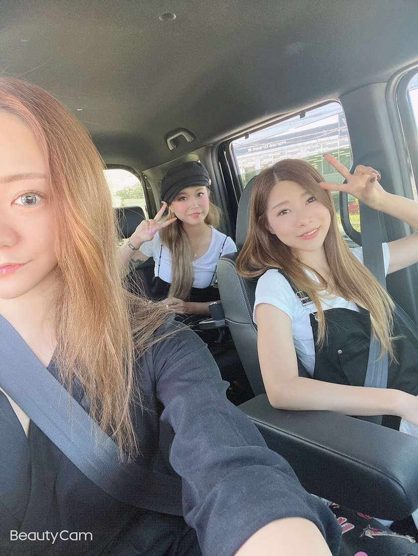 愛羽 仁美