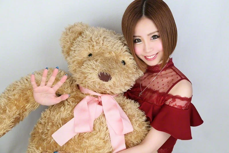 美波 なつ