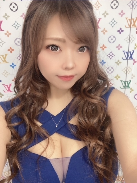 夏樹 あや