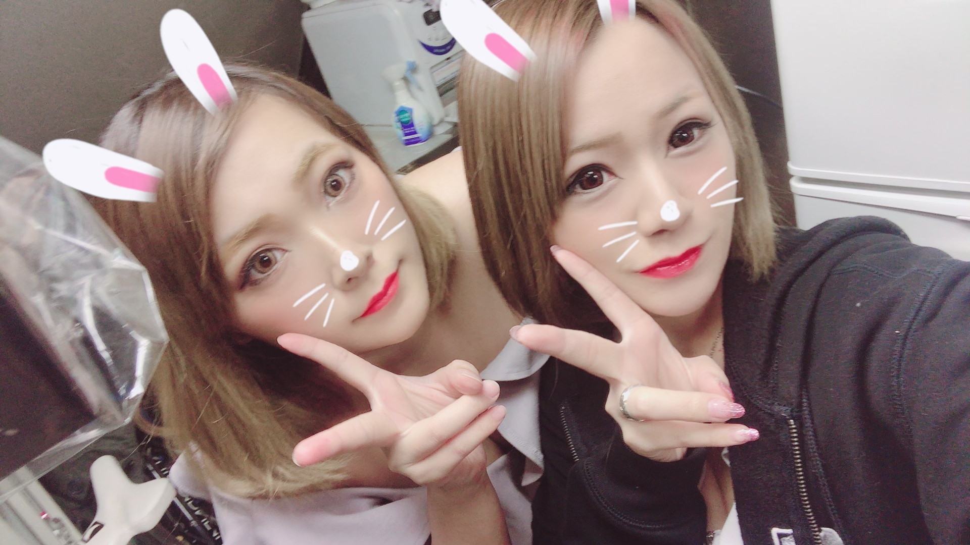 麗