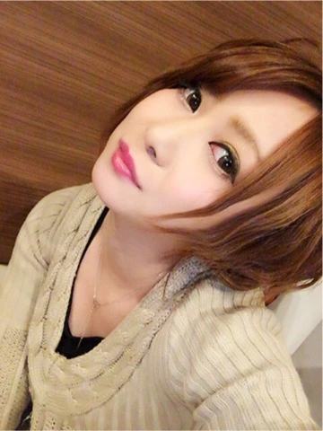 蓮見 リア