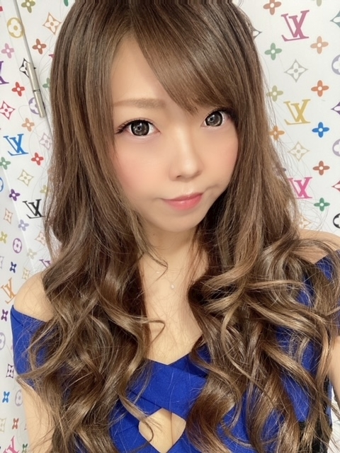 夏樹 あや