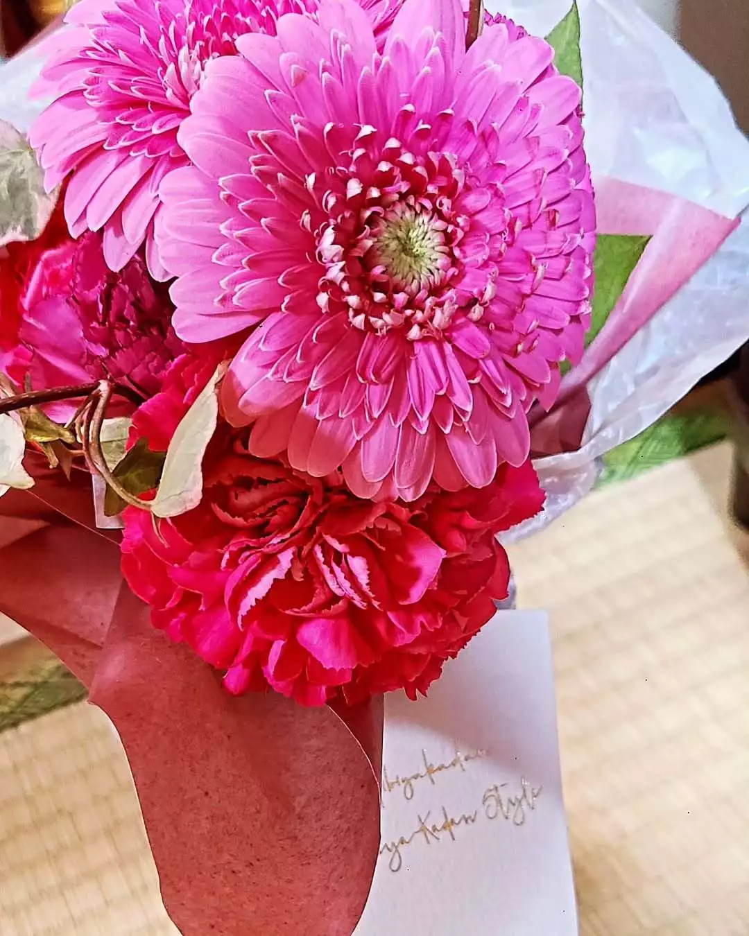 八吹 唯菜