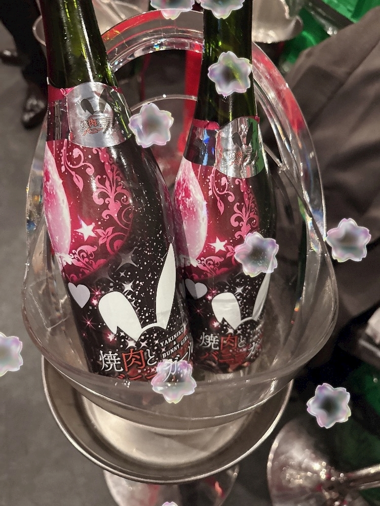 シイナ