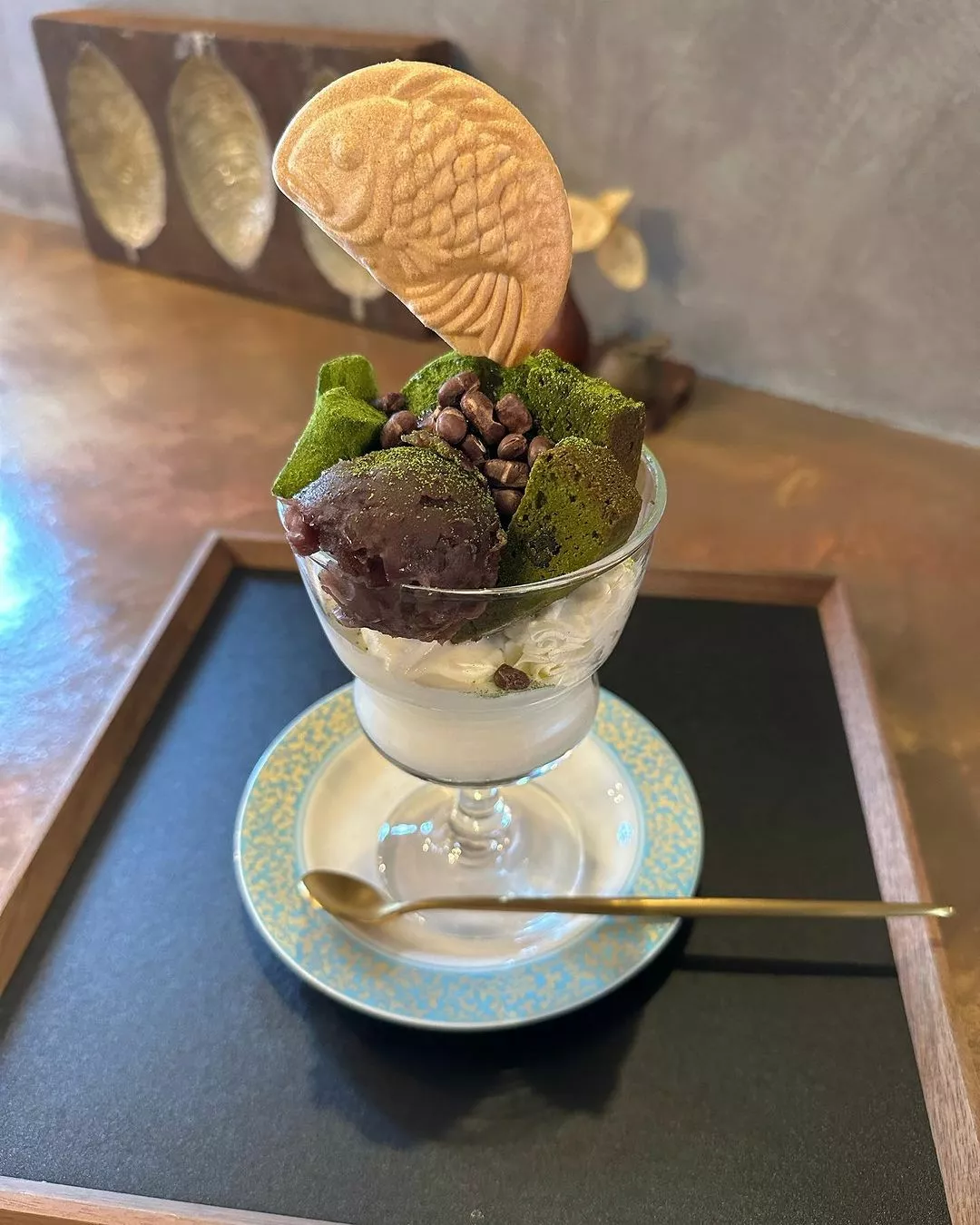 麻貴