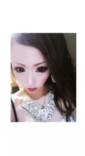 妃 えりか