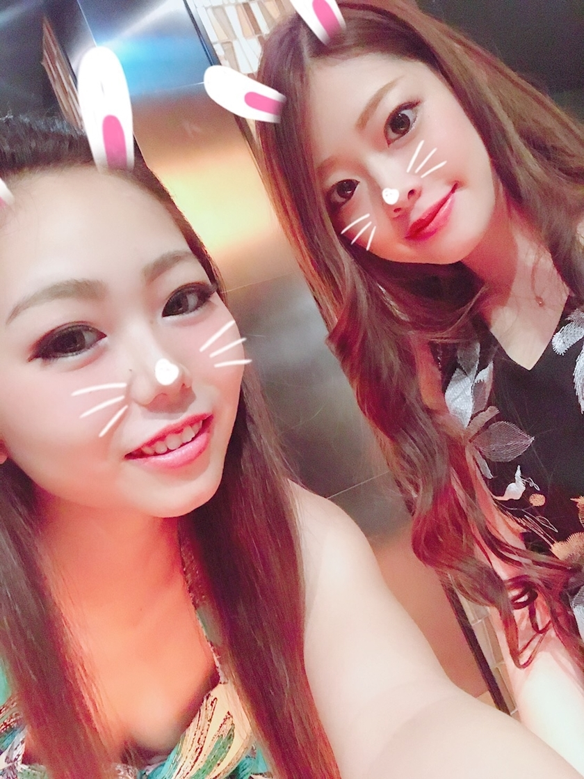 みな