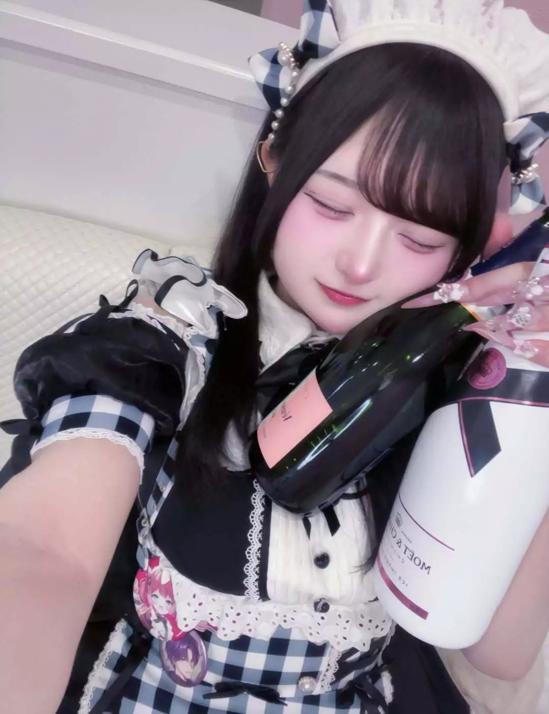 なな