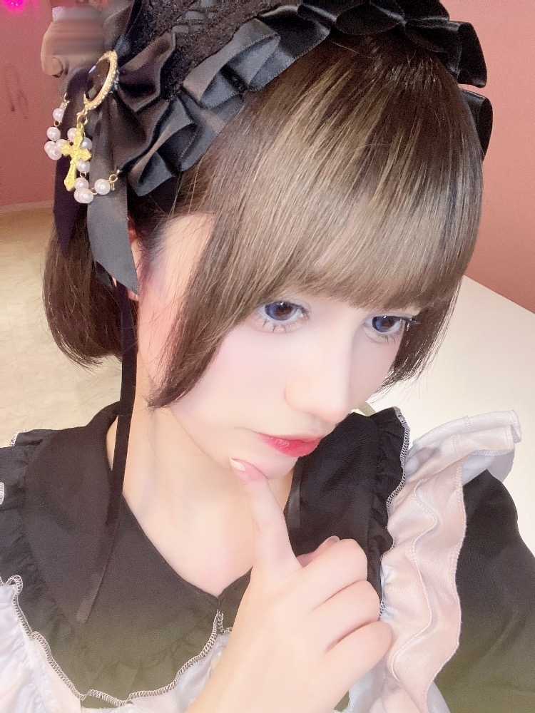 てぃな