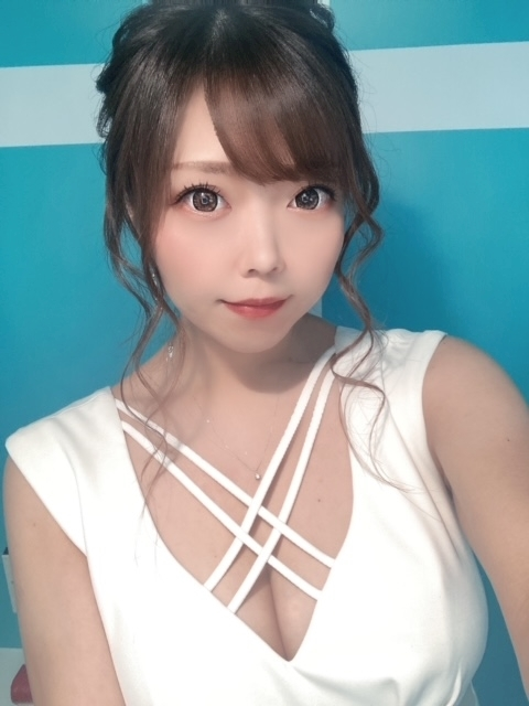 夏樹 あや