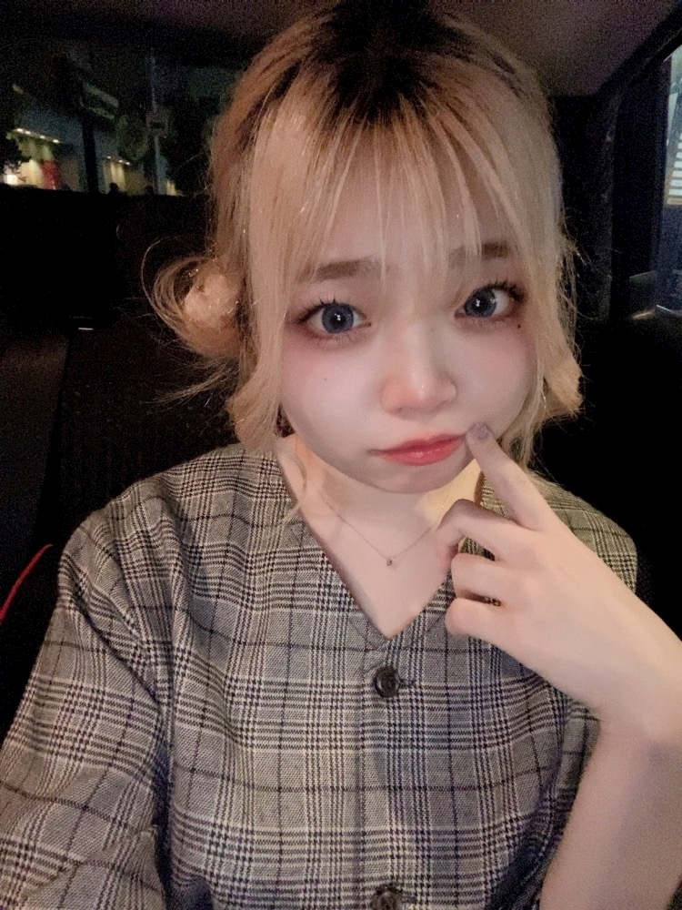 美吉 アユム