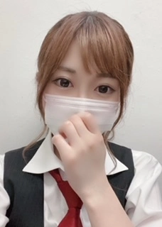 秋乃 美月