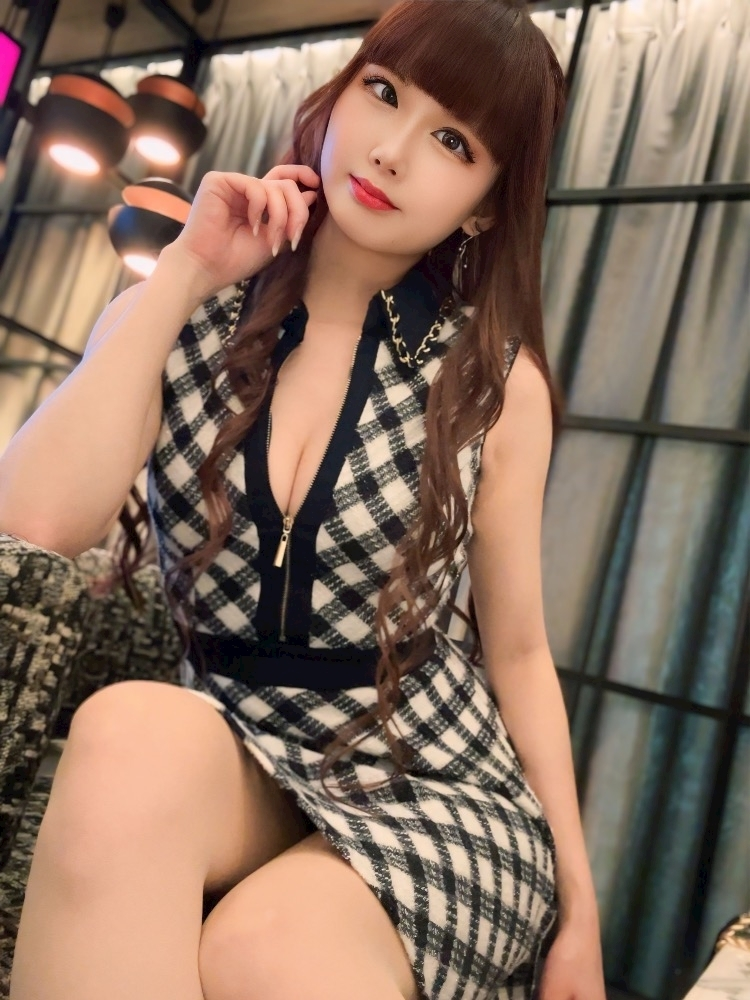 天羽 もか