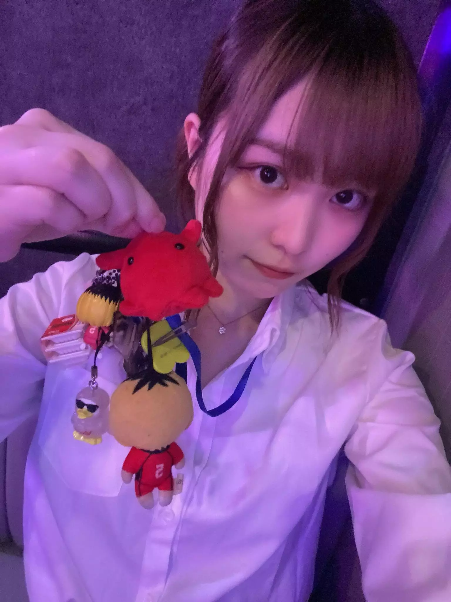 にこ