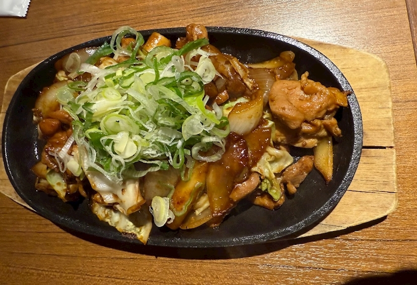 朝倉 しおり