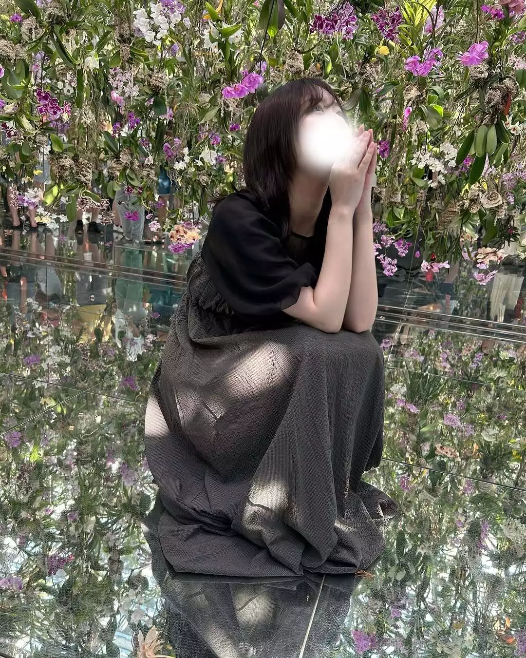 にこ