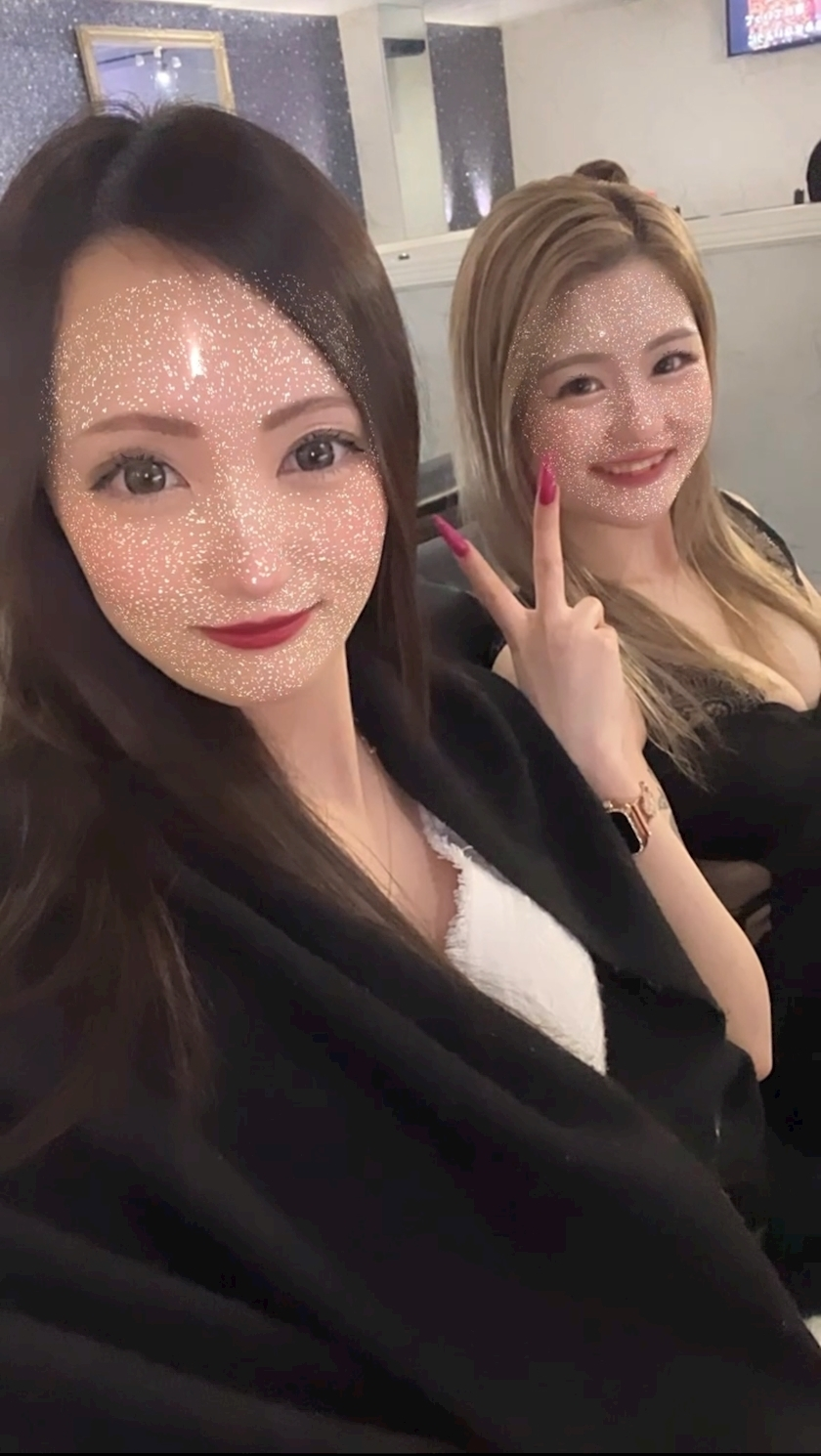 あや