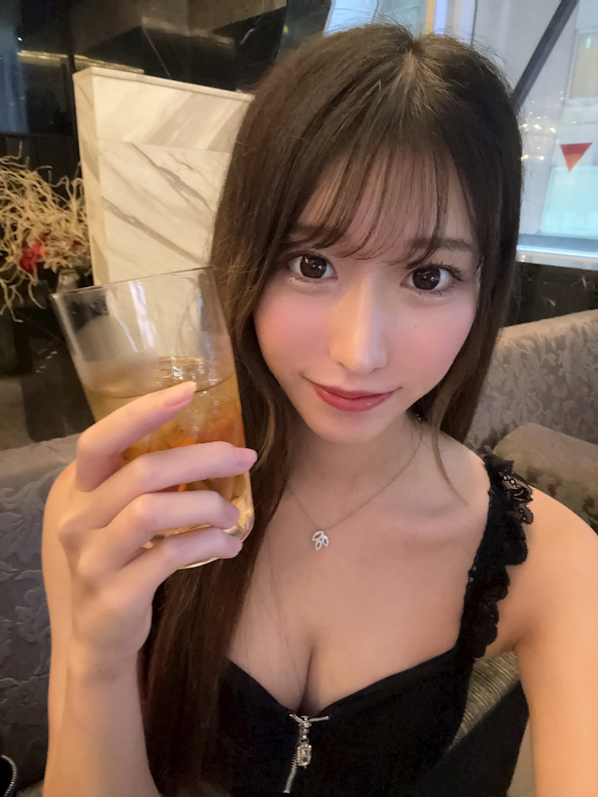 天乃 りさ