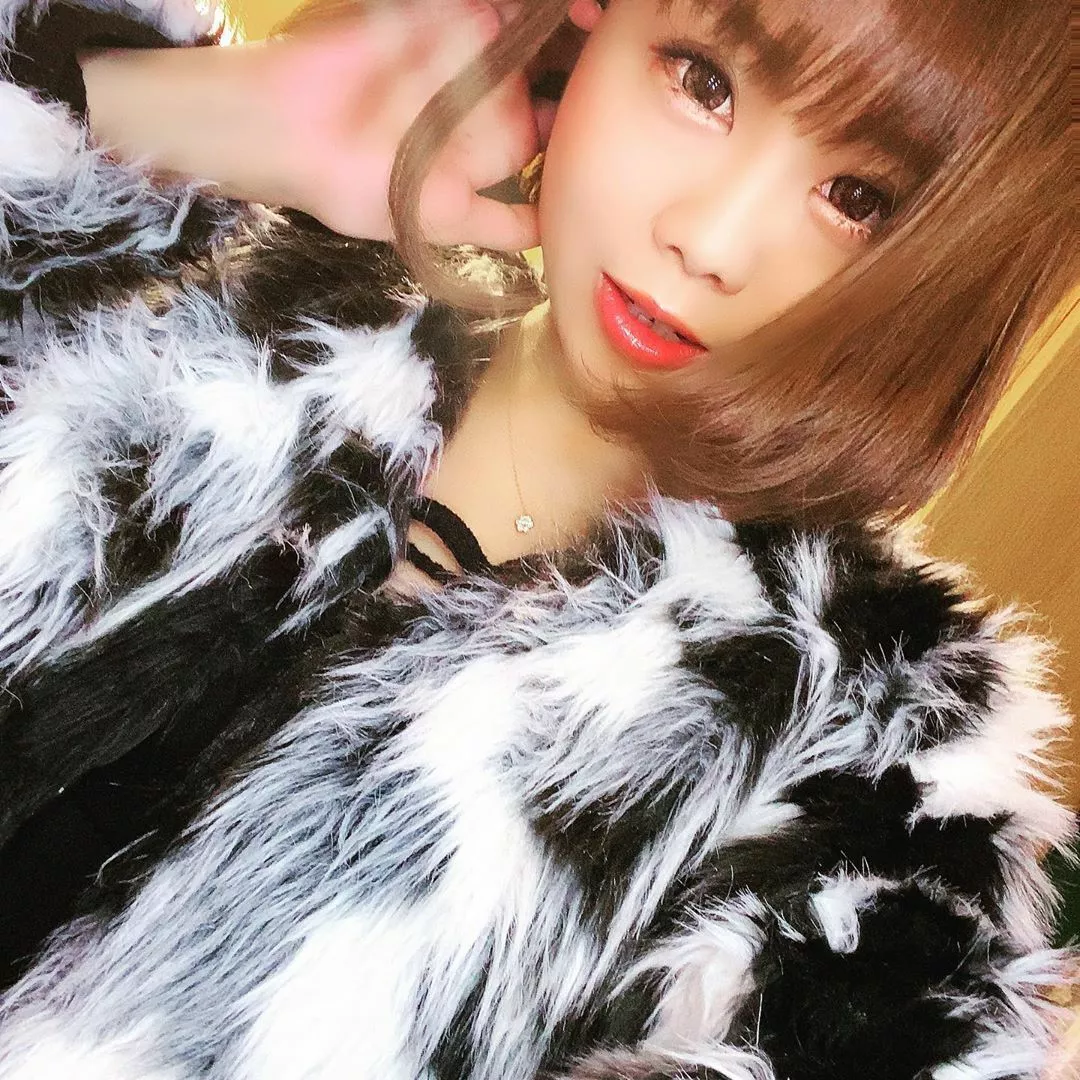 一条 彩由